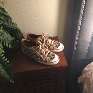 Coach shoes excellent condition